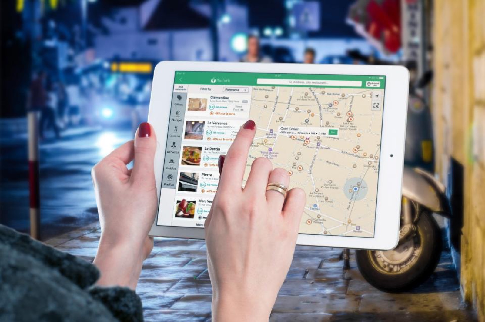 Recherche sur une carte depuis une tablette
